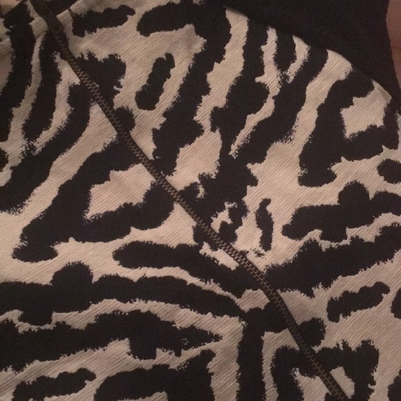 Zebra print long sleeve dress - Picture 5 of 5